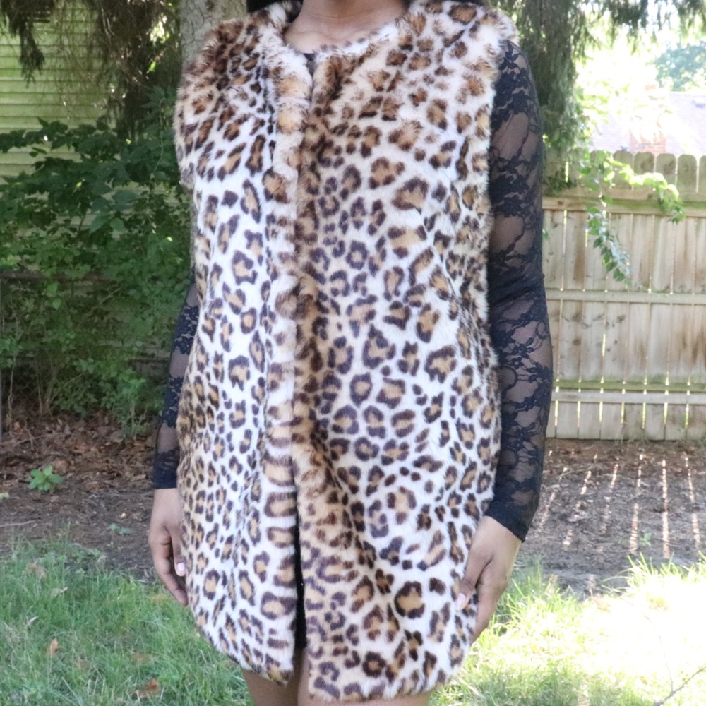 Super furry leopard print vest